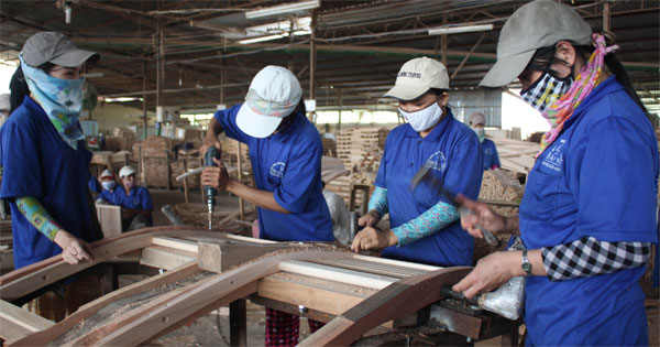 Mẫu báo cáo cắt giảm lao động