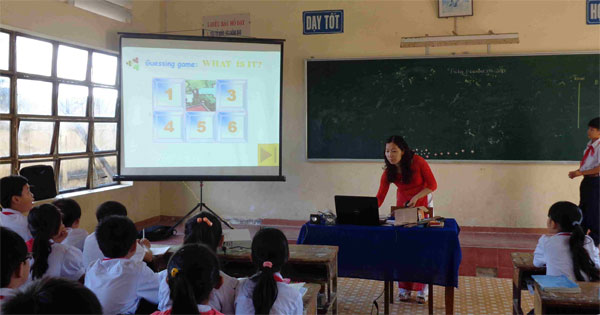 Chương trình bồi dưỡng thường xuyên giáo viên trung học cơ sở