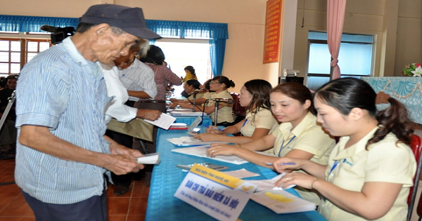 Điều kiện hưởng trợ cấp mai táng