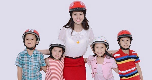 Đơn đề nghị cấp giấy chứng nhận đủ điều kiện sản xuất mũ bảo hiểm