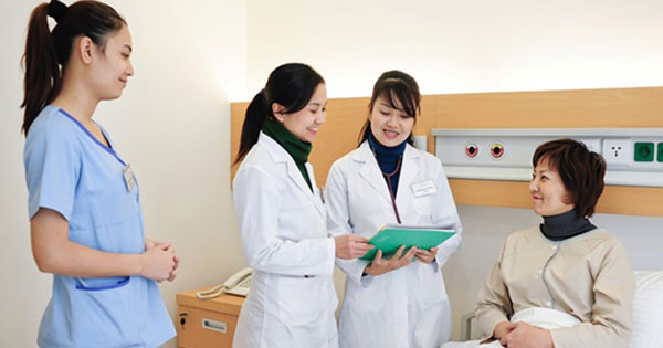 Đơn xin việc viết tay cho điều dưỡng viên