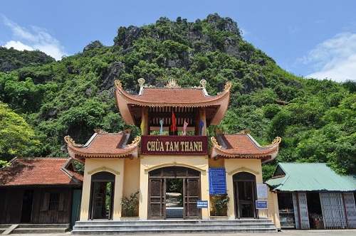 Kinh nghiệm đi chùa Tam Thanh