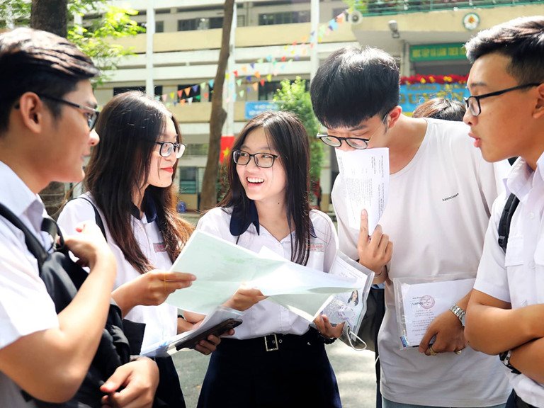 Bài 4: Quyền bình đẳng của công dân trong một số lĩnh vực của đời sống xã hội