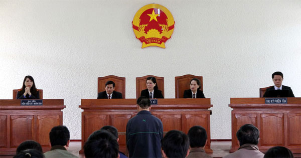 Mẫu số 47-DS: Quyết định đưa vụ án ra xét xử