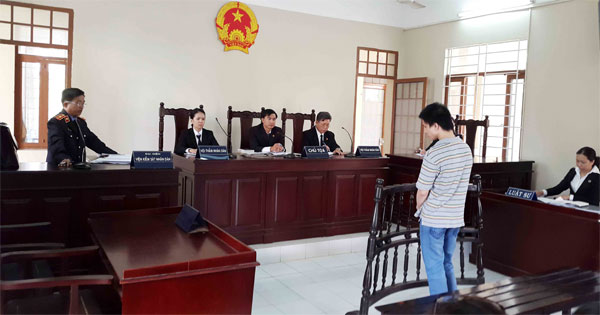 Mẫu quyết định tiếp tục giải quyết vụ án dân sự