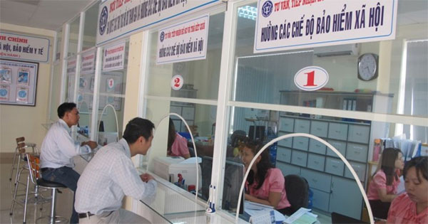 Quyết định về việc tạm dừng hưởng chế độ BHXH hàng tháng