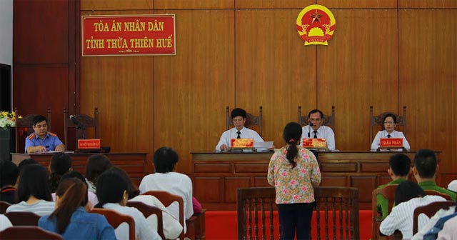Mẫu số 34/TH: Quyết định thay đổi Kiểm sát viên tham gia phiên họp
