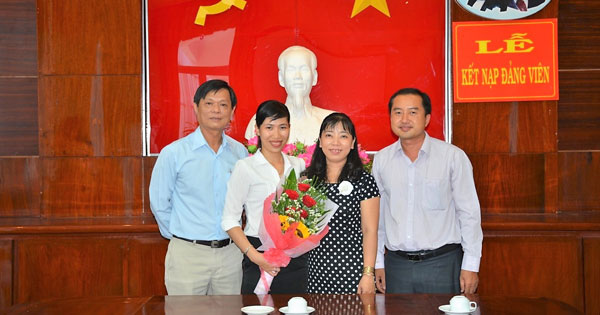 Quy trình chuyển sinh hoạt Đảng tạm thời