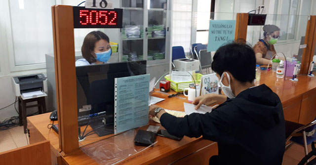 Thủ tục hưởng trợ cấp cho người lao động mất việc bởi dịch Covid-19