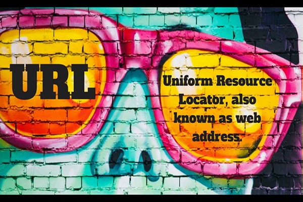URL là gì?